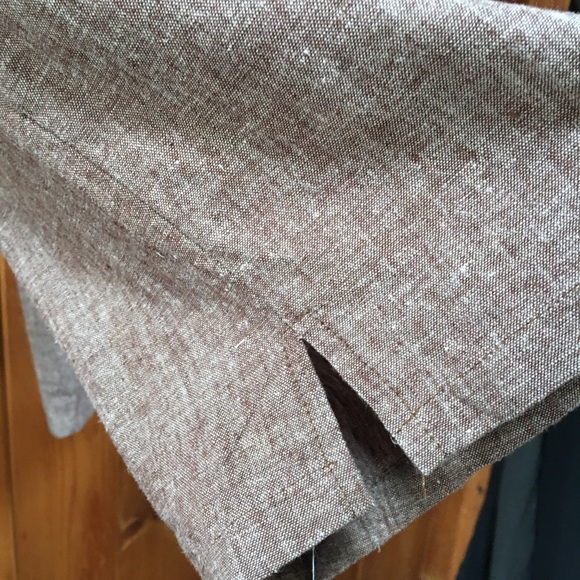 Marla Kim rust red linen and cotton pants - Picture 3 of 7